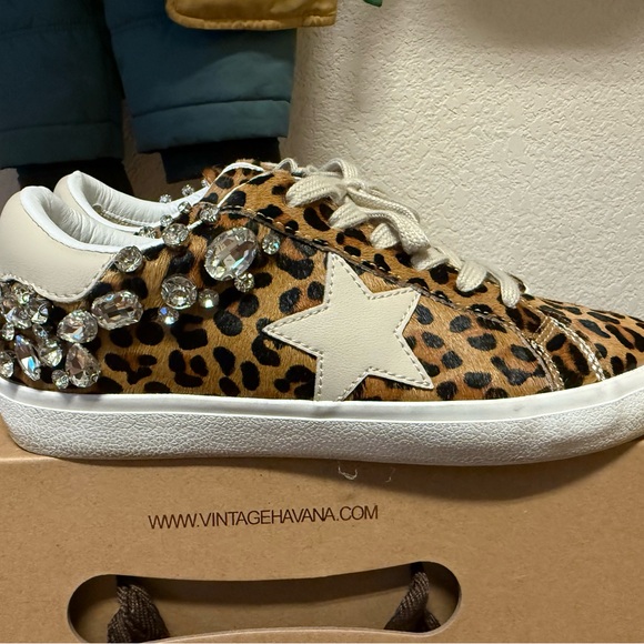 Vintage Havana Leopard Print Crystal - Picture 4 of 8